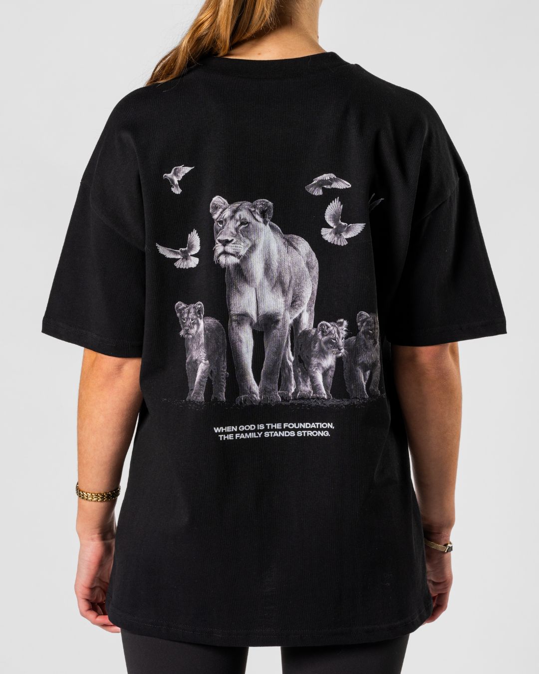 ’Foundation of Faith’ Women’s Oversized T-Shirt