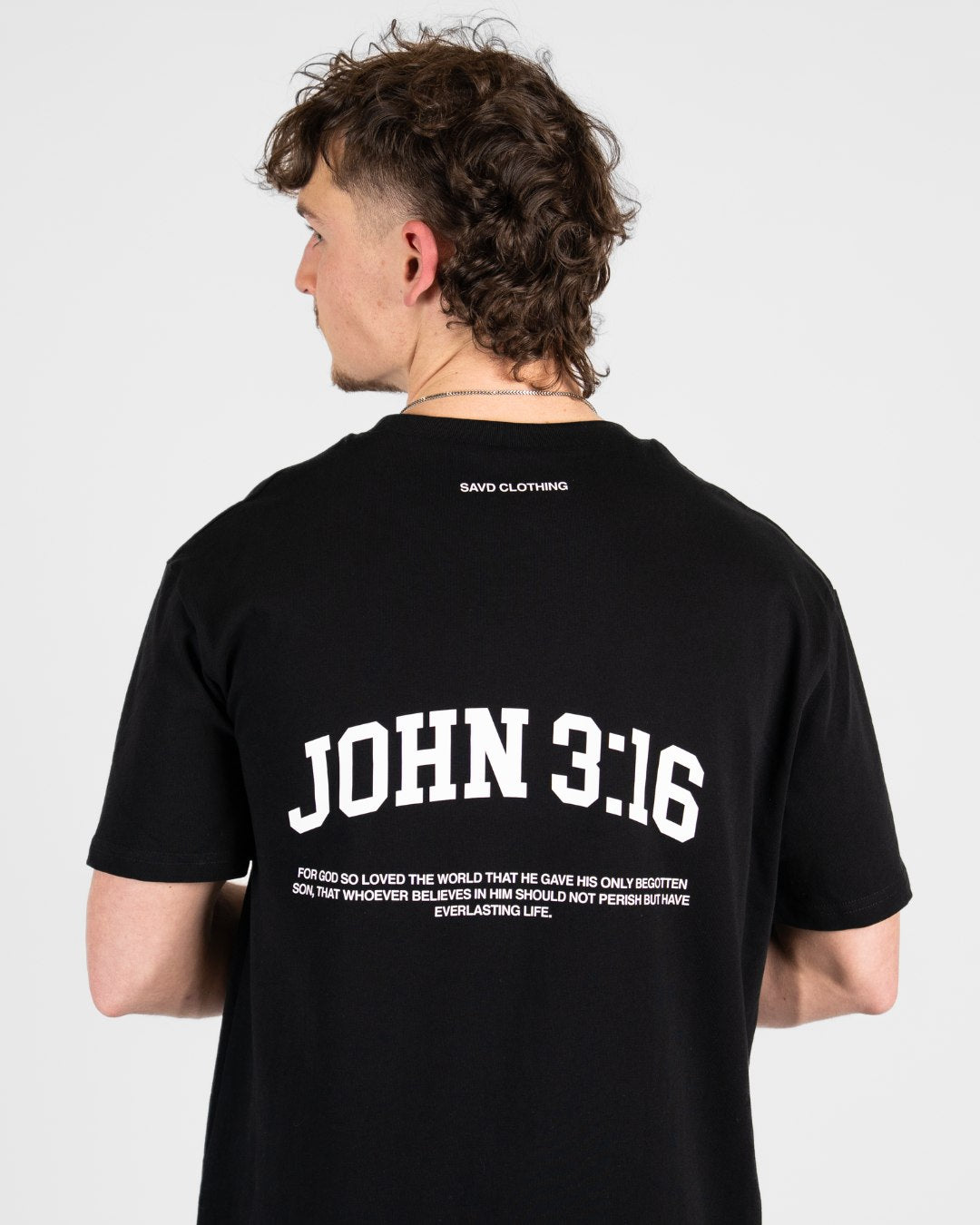 John 3:16 ’College Scripture’ Men’s Oversized T-Shirt