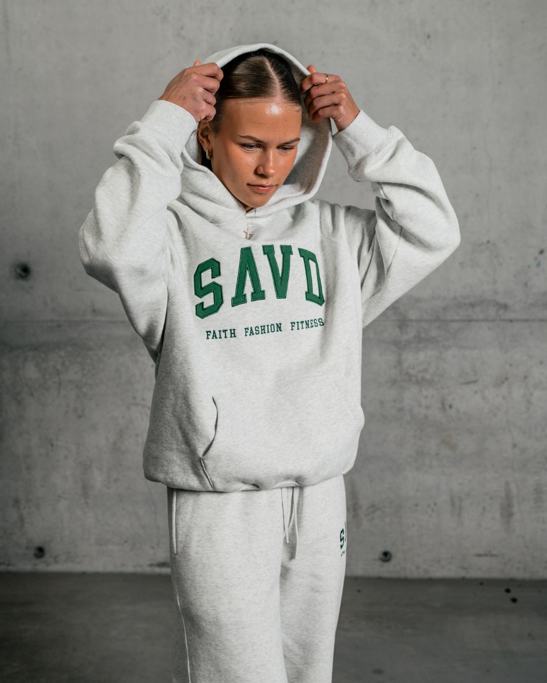 SAVD Oversized College Hoodie