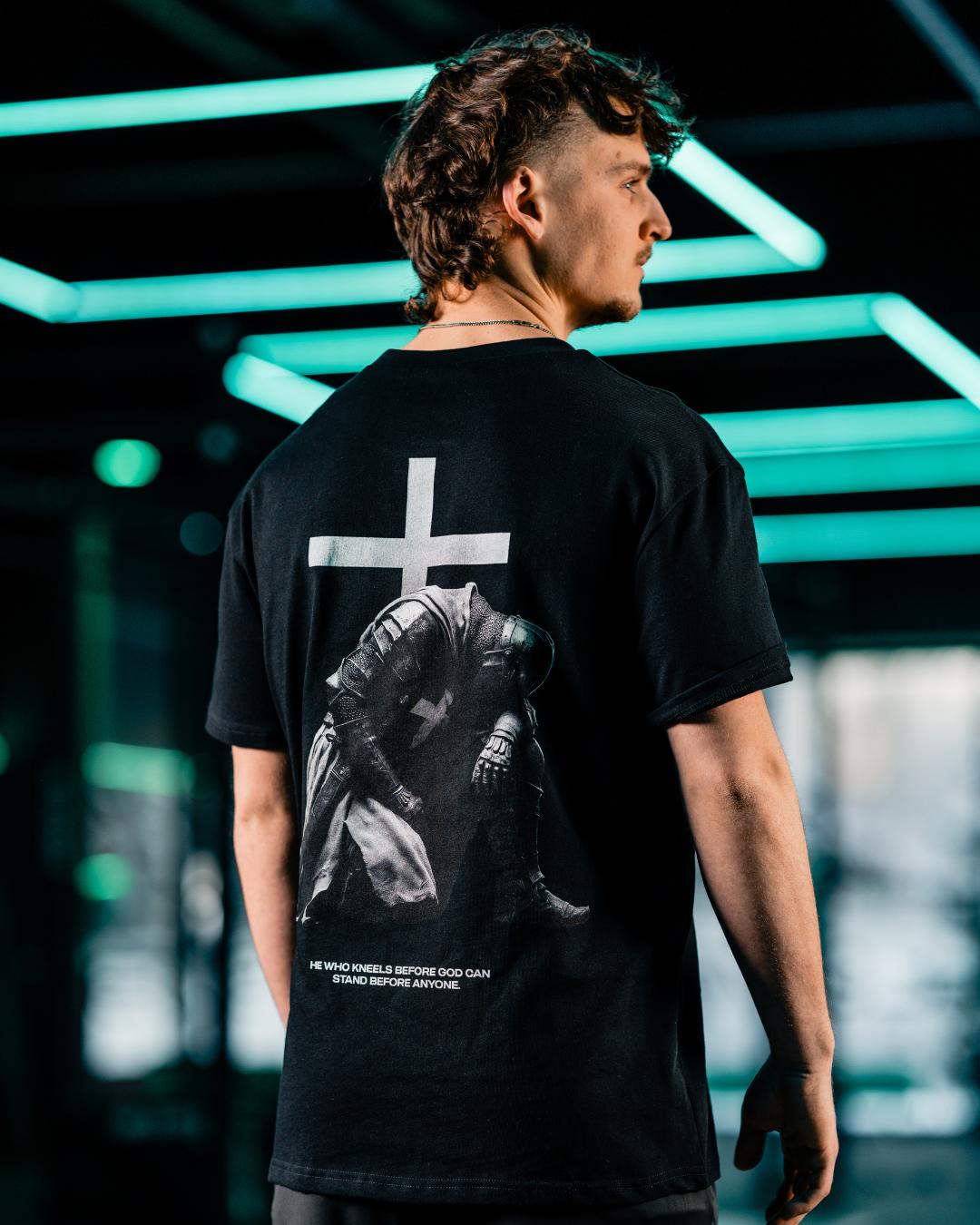 ’Warrior’s Prayer’ Men’s Oversized T-Shirt